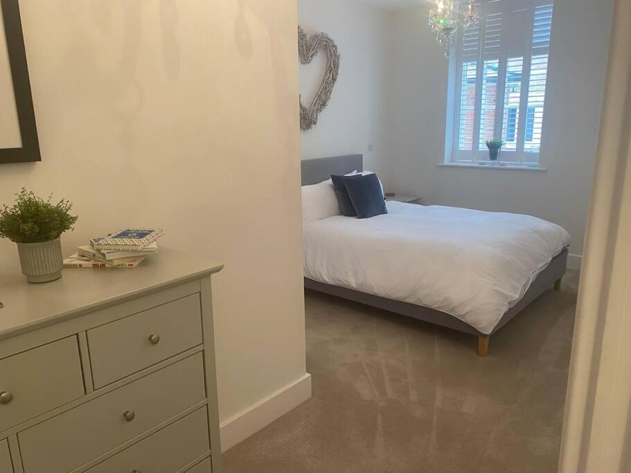 Unrivalled Location - Five Star - Worcester Apartment 외부 사진