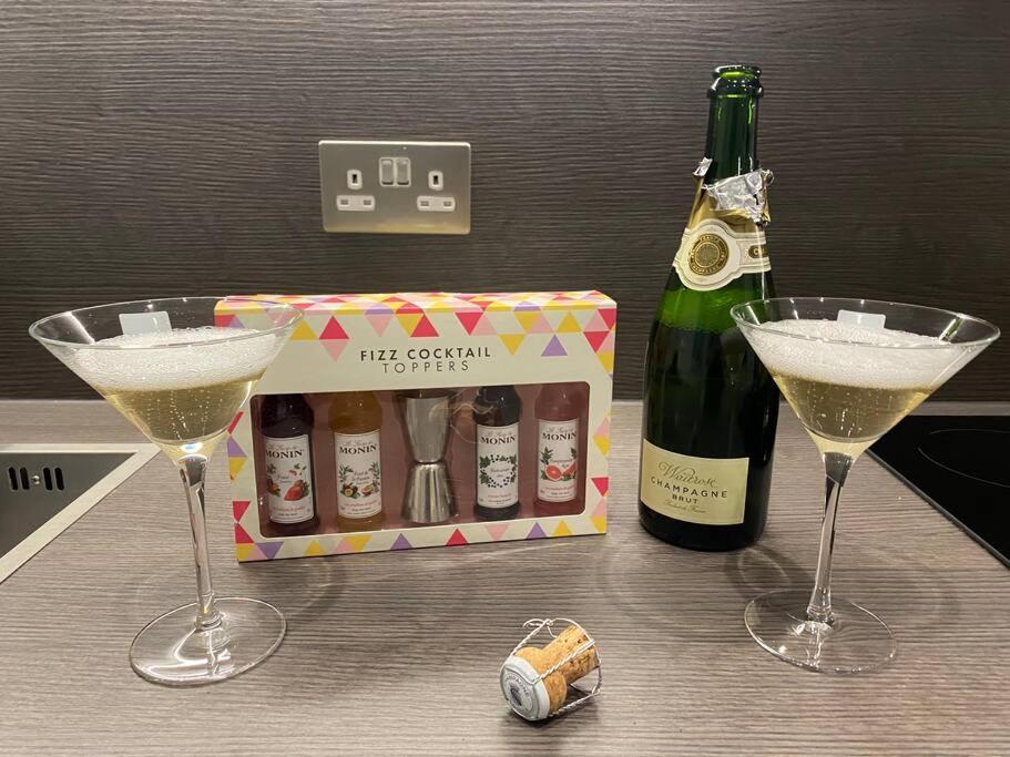 Unrivalled Location - Five Star - Worcester Apartment 외부 사진