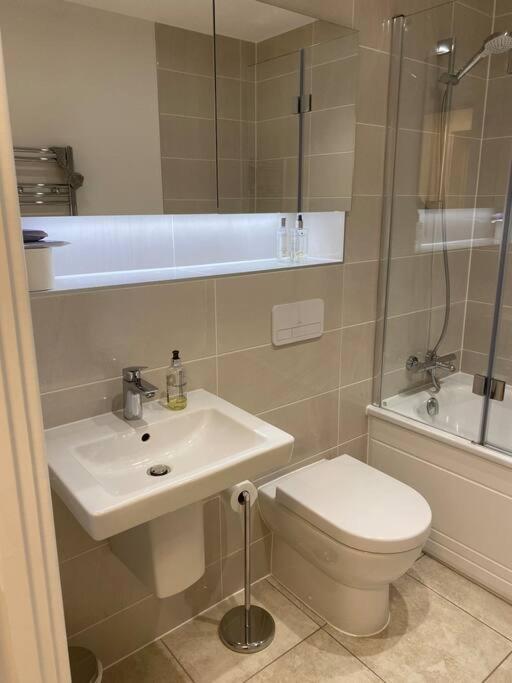Unrivalled Location - Five Star - Worcester Apartment 외부 사진