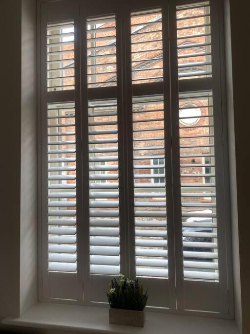 Unrivalled Location - Five Star - Worcester Apartment 외부 사진