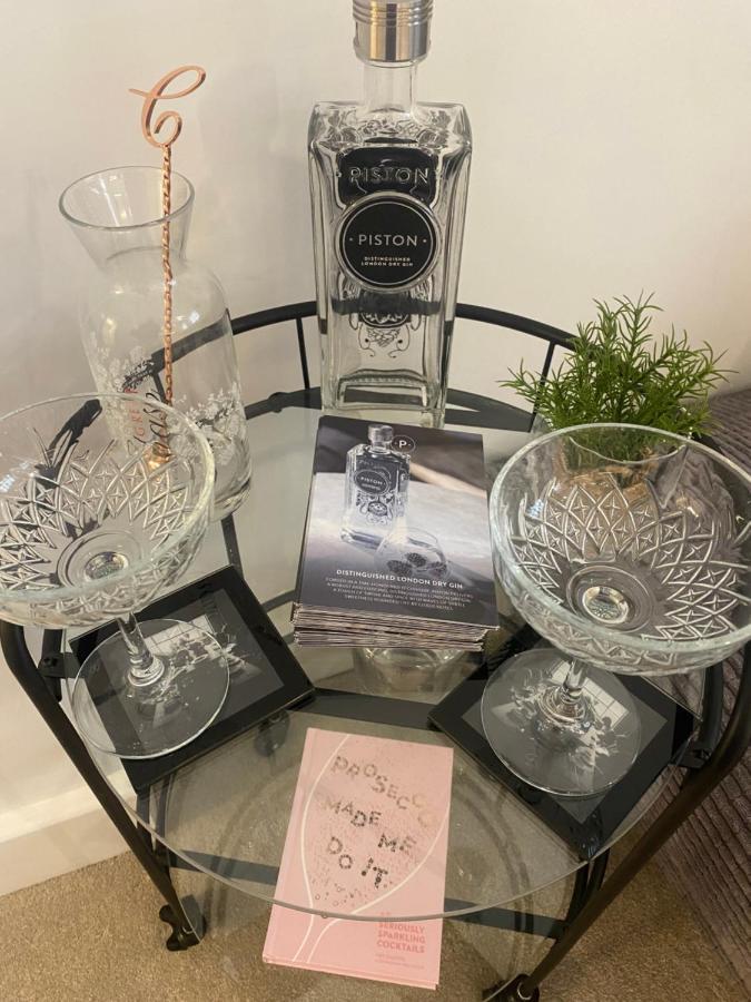 Unrivalled Location - Five Star - Worcester Apartment 외부 사진