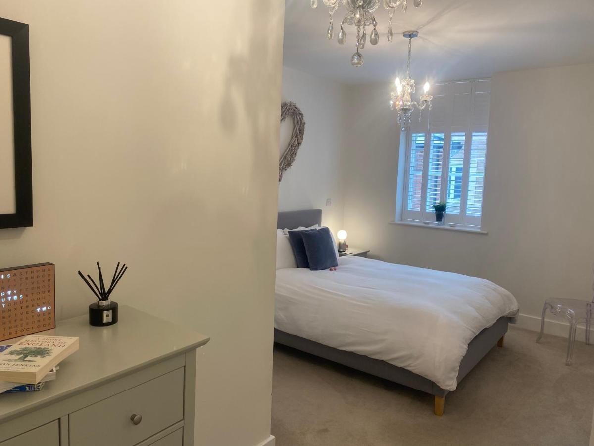 Unrivalled Location - Five Star - Worcester Apartment 외부 사진