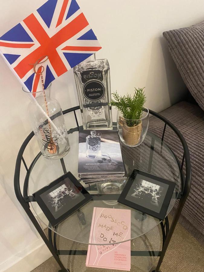 Unrivalled Location - Five Star - Worcester Apartment 외부 사진